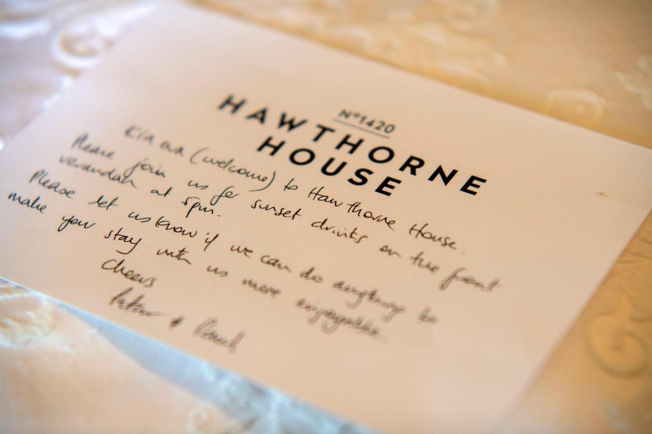 Hawthorne House Bed & Breakfast เฮสติงส์ ภายนอก รูปภาพ
